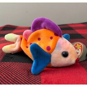1999 Ty Lips the Fish 4254 Beanie Baby 8" Purple Red Orange Blue Pink Plush Toy